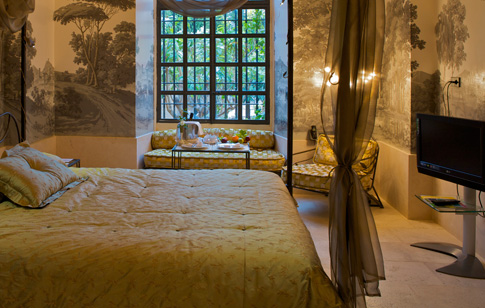 Room / Habitaci�n