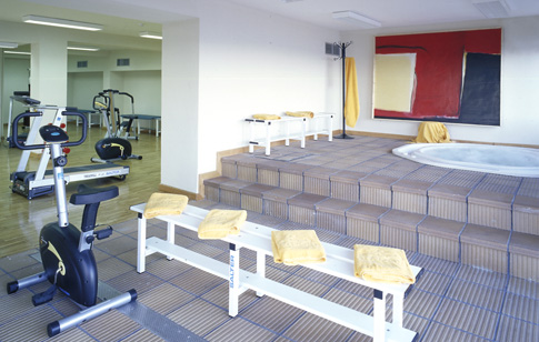 Gym / Gimnasio