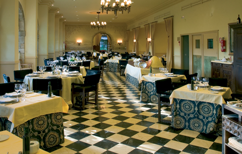 Restaurant / Restaurante