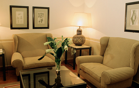 Room / Habitaci�n