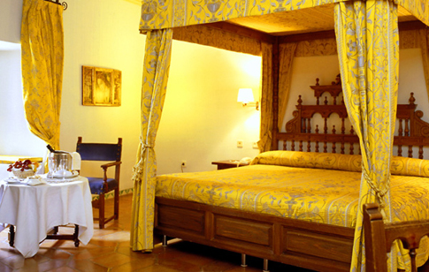 Room / Habitaci�n