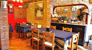 Casa Cruz, Boltana, Aragon, Spain
