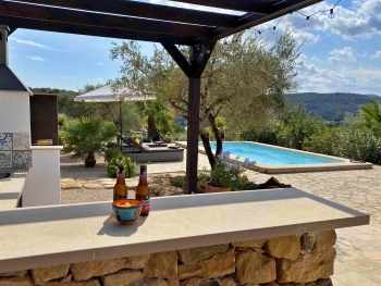 Pool and barbeque - Casa de Olivos