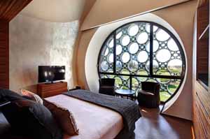Cava and Hotel Mastinell, Alt Penedes