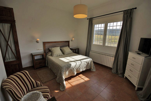 Finca El Romeral - Eco Rural Country Hotel, Castilla-la Mancha, Spain - click for larger image