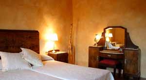Hotel Castell de Gimenelles